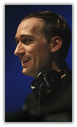 Paul van Dyk - Vonyc Sessions 220